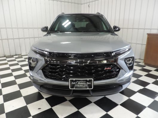 2025 Chev Trailblazer RS Gray 004