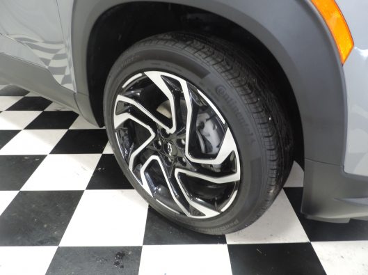 2025 Chev Trailblazer RS Gray 012
