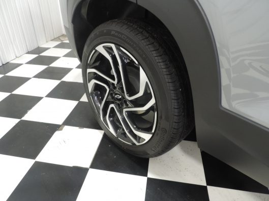 2025 Chev Trailblazer RS Gray 013