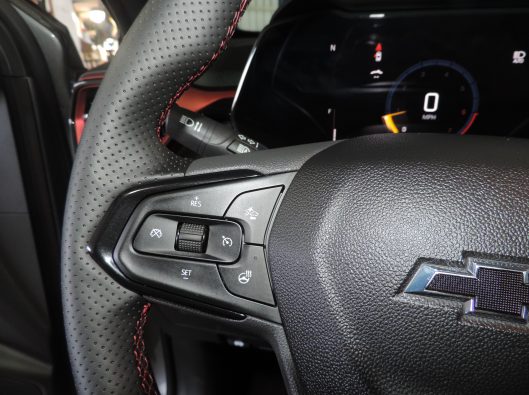 2025 Chev Trailblazer RS Gray 042