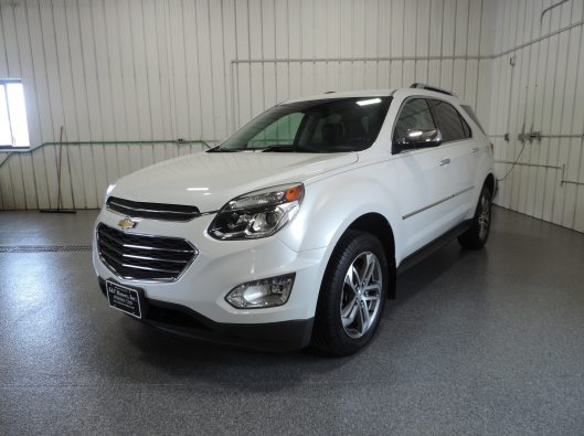 2017 Chev Equinox Premier 001