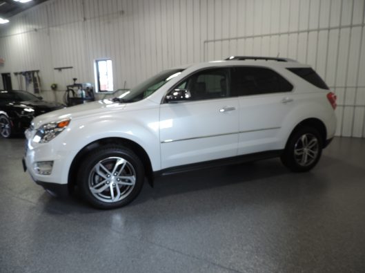 2017 Chev Equinox Premier 004