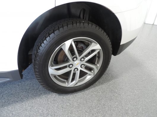 2017 Chev Equinox Premier 015