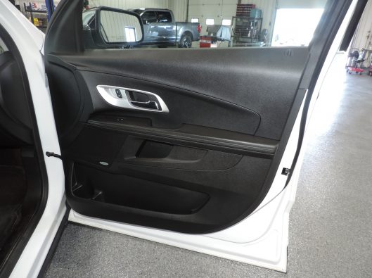 2017 Chev Equinox Premier 021
