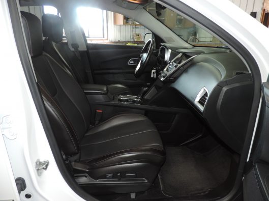 2017 Chev Equinox Premier 022