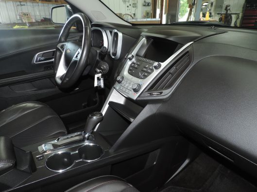 2017 Chev Equinox Premier 023