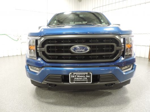 2022 Blue Ford F150 006
