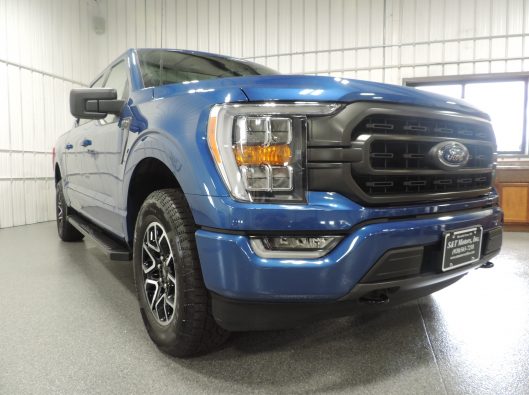 2022 Blue Ford F150 008