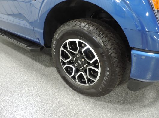 2022 Blue Ford F150 013