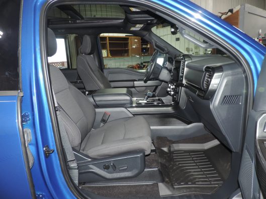 2022 Blue Ford F150 023