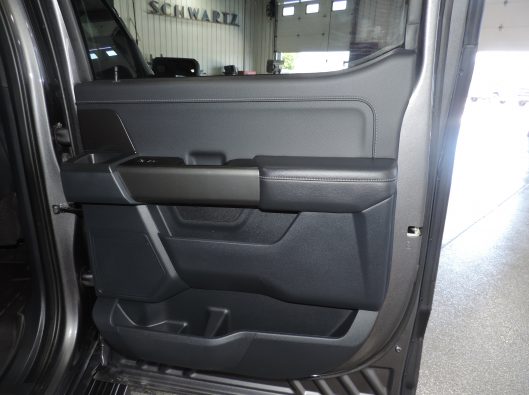 2022 Gray Ford F150 032