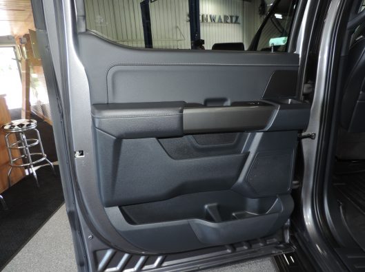 2022 Gray Ford F150 035