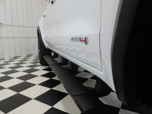 2024 GMC Canyon White 012