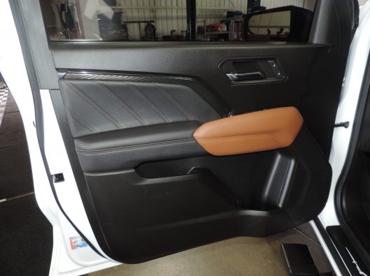 2024 GMC Canyon White 034