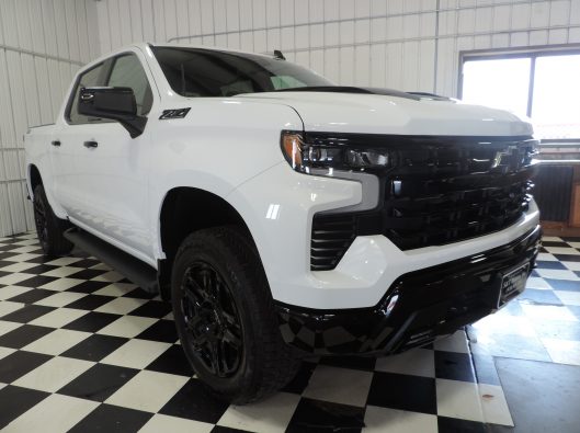 2025 Chev Silverado TB White 008