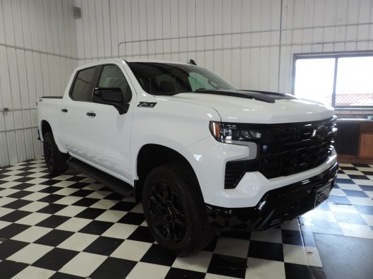 2025 Chev Silverado TB White 009