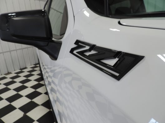 2025 Chev Silverado TB White 012