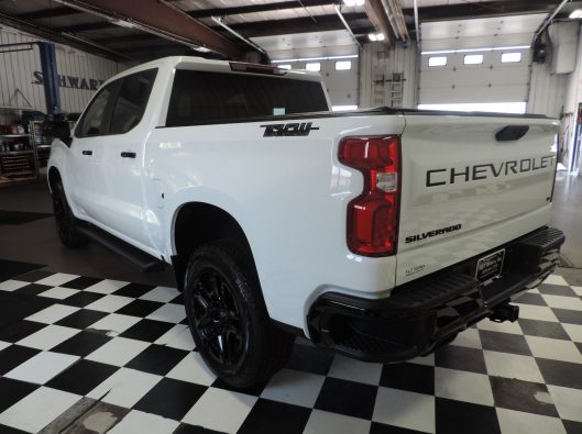 2025 Chev Silverado TB White 022