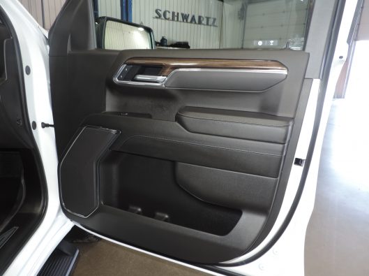 2025 Chev Silverado TB White 026
