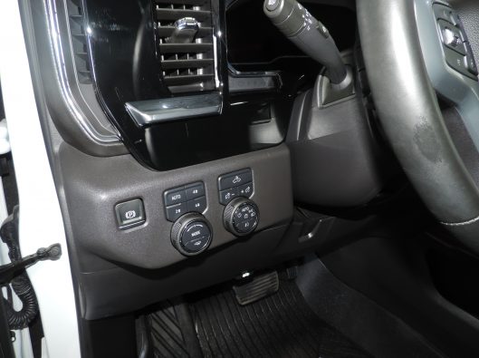 2025 Chev Silverado TB White 037