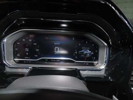 2025 Chev Silverado TB White 041