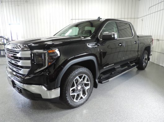 2024 GMC Sierra Black 002