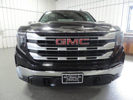2024 GMC Sierra Black 008
