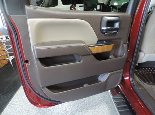 2016 GMC Sierra SLT Crew 033