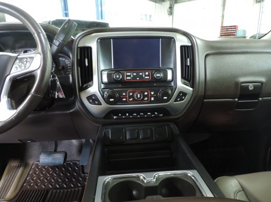 2016 GMC Sierra SLT Crew 041