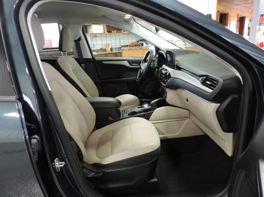 2022 Ford Escape 019