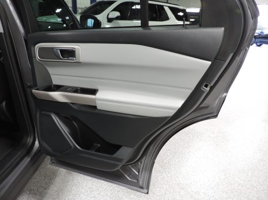 2023 Ford Explorer Sport Appearance 025