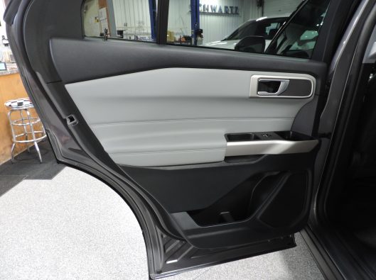 2023 Ford Explorer Sport Appearance 030