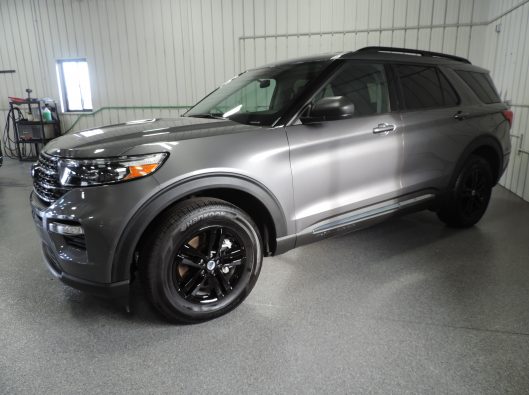 2023 Ford Explorer XLT Gray Non 003
