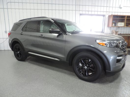 2023 Ford Explorer XLT Gray Non 009