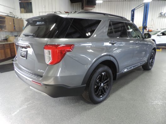 2023 Ford Explorer XLT Gray Non 018