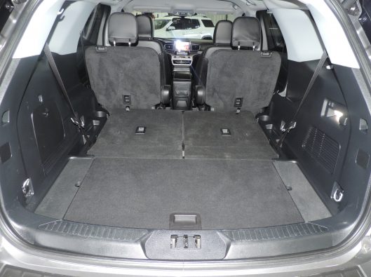 2023 Ford Explorer XLT Gray Non 026