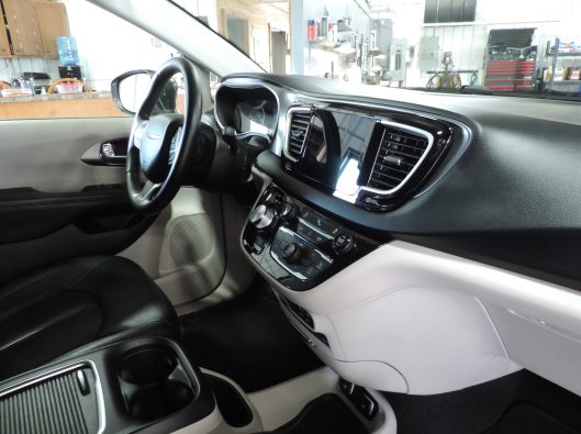 2020 Chrysler Pacifica 024