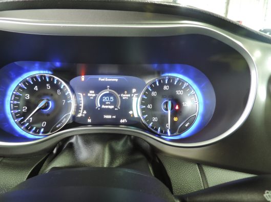 2020 Chrysler Pacifica 040