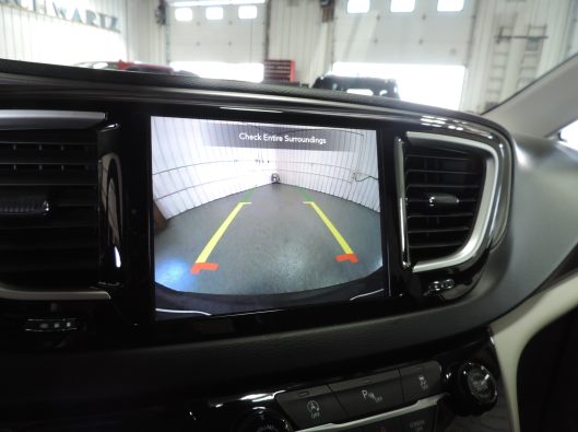 2020 Chrysler Pacifica 041