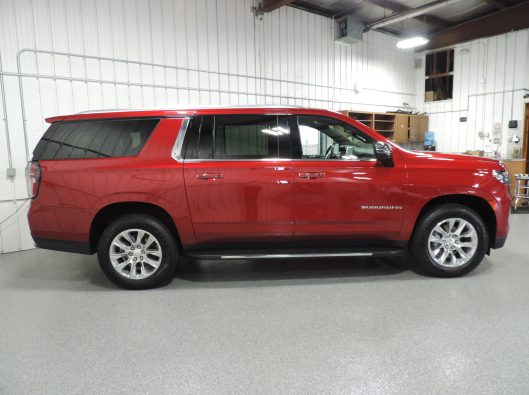 2022 Chev Suburban 012