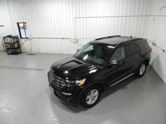 2022 Ford Explorer RWD Black 012