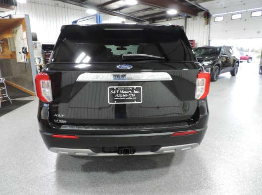 2022 Ford Explorer RWD Black 013