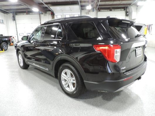 2022 Ford Explorer RWD Black 015