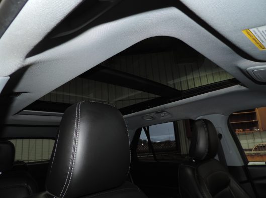 2022 Ford Explorer RWD Black 020