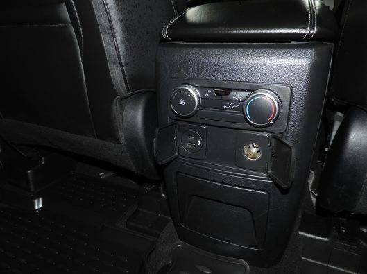 2022 Ford Explorer RWD Black 023