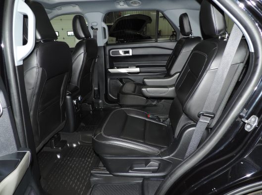 2022 Ford Explorer RWD Black 028