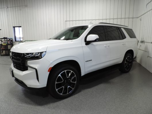2023 Chev Tahoe RST White 003