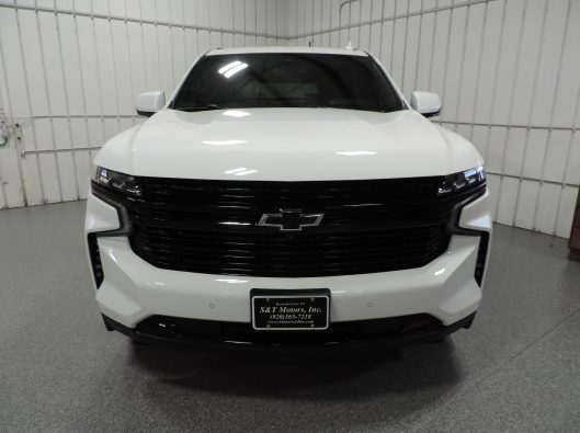 2023 Chev Tahoe RST White 004