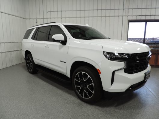 2023 Chev Tahoe RST White 009
