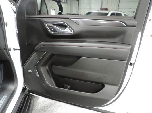 2023 Chev Tahoe RST White 018